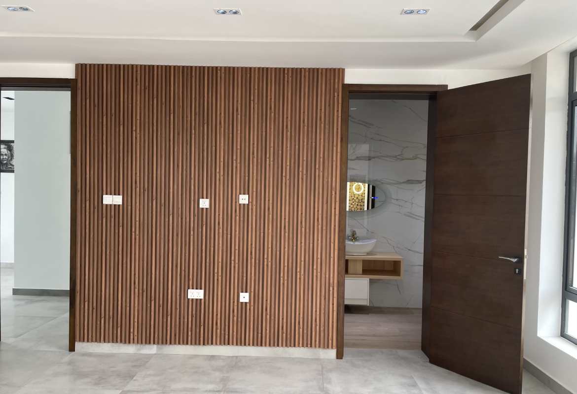 2nd Avenue Estate House — photo 2