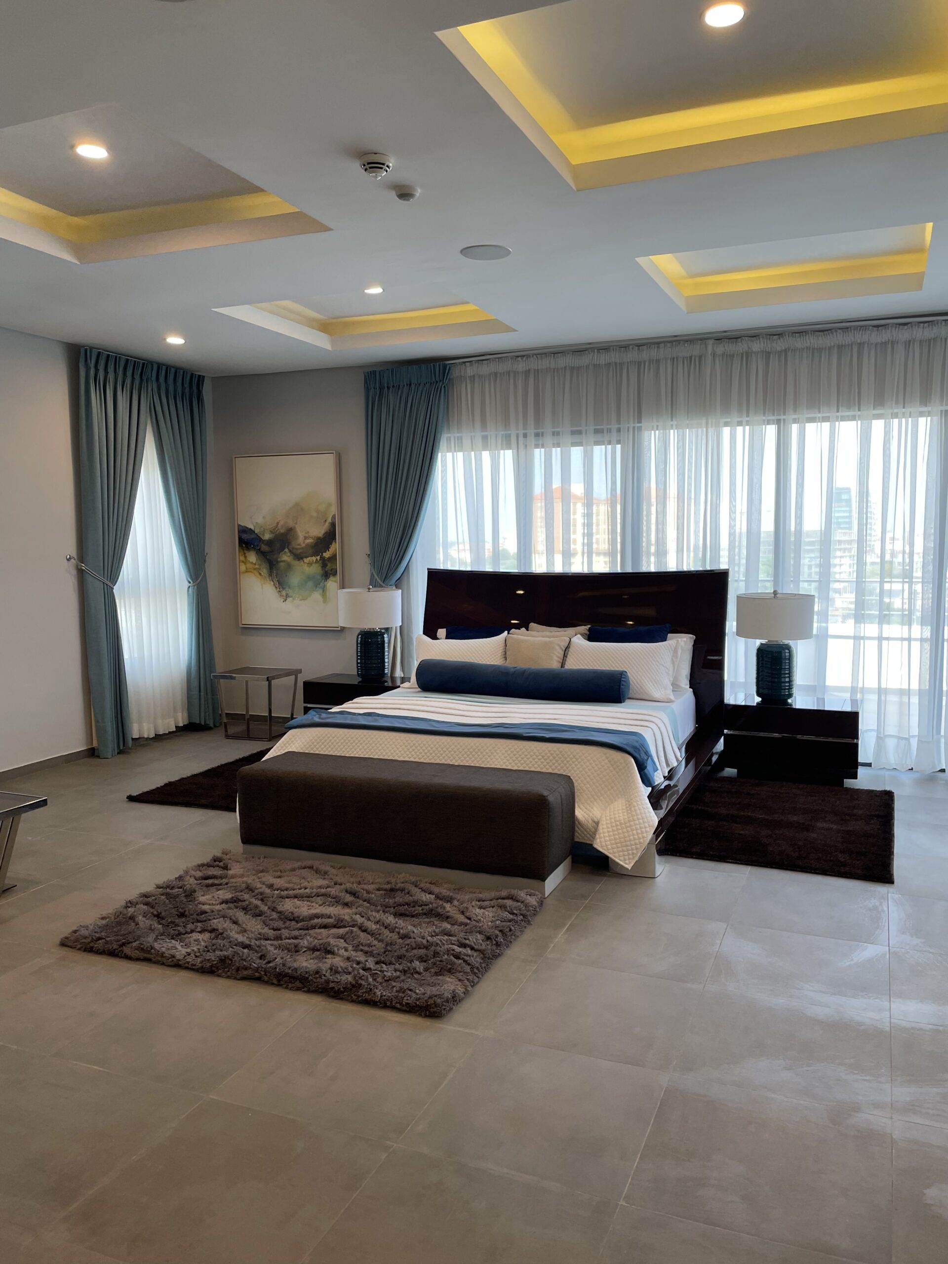 Penthouse 2nd Ave Blk — photo 5